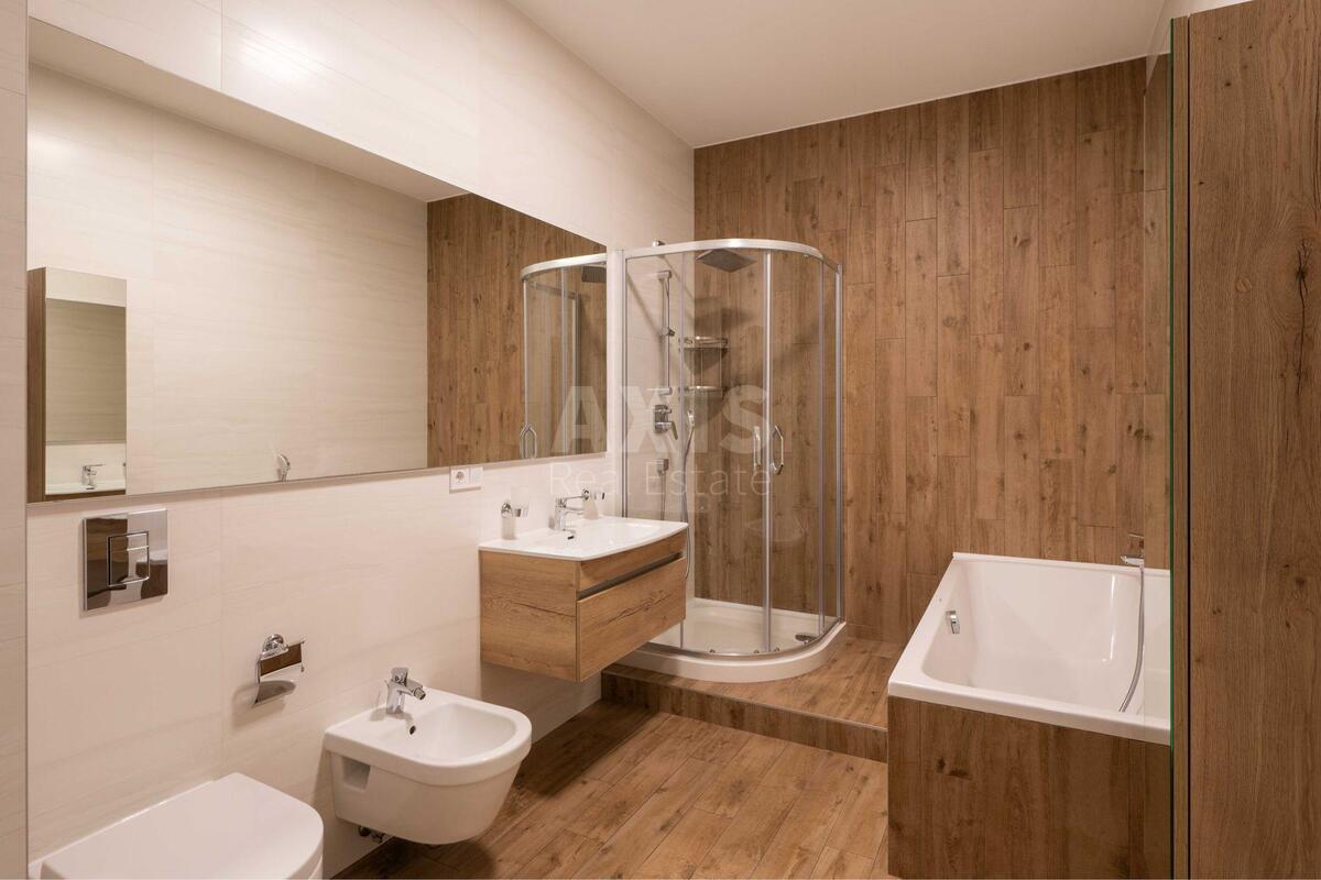 3k apartment vul. Strutyns'kogo Sergija 25