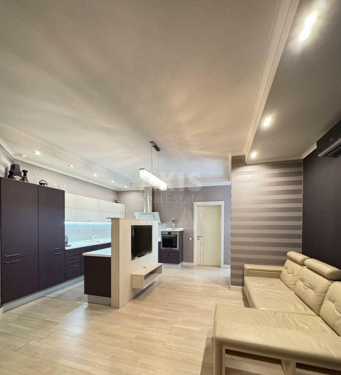 3k apartment vul. Jevgena Konoval'cja 44А57853