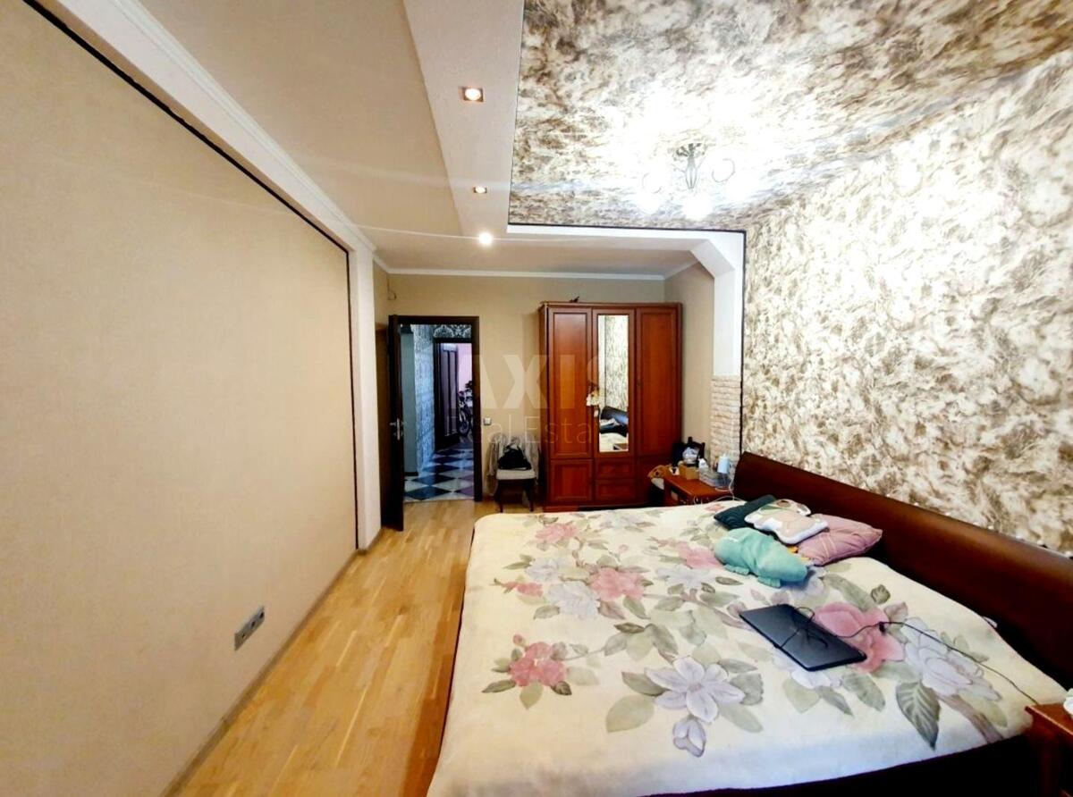 3k apartment pr-t Grygorenka Petra 14594142