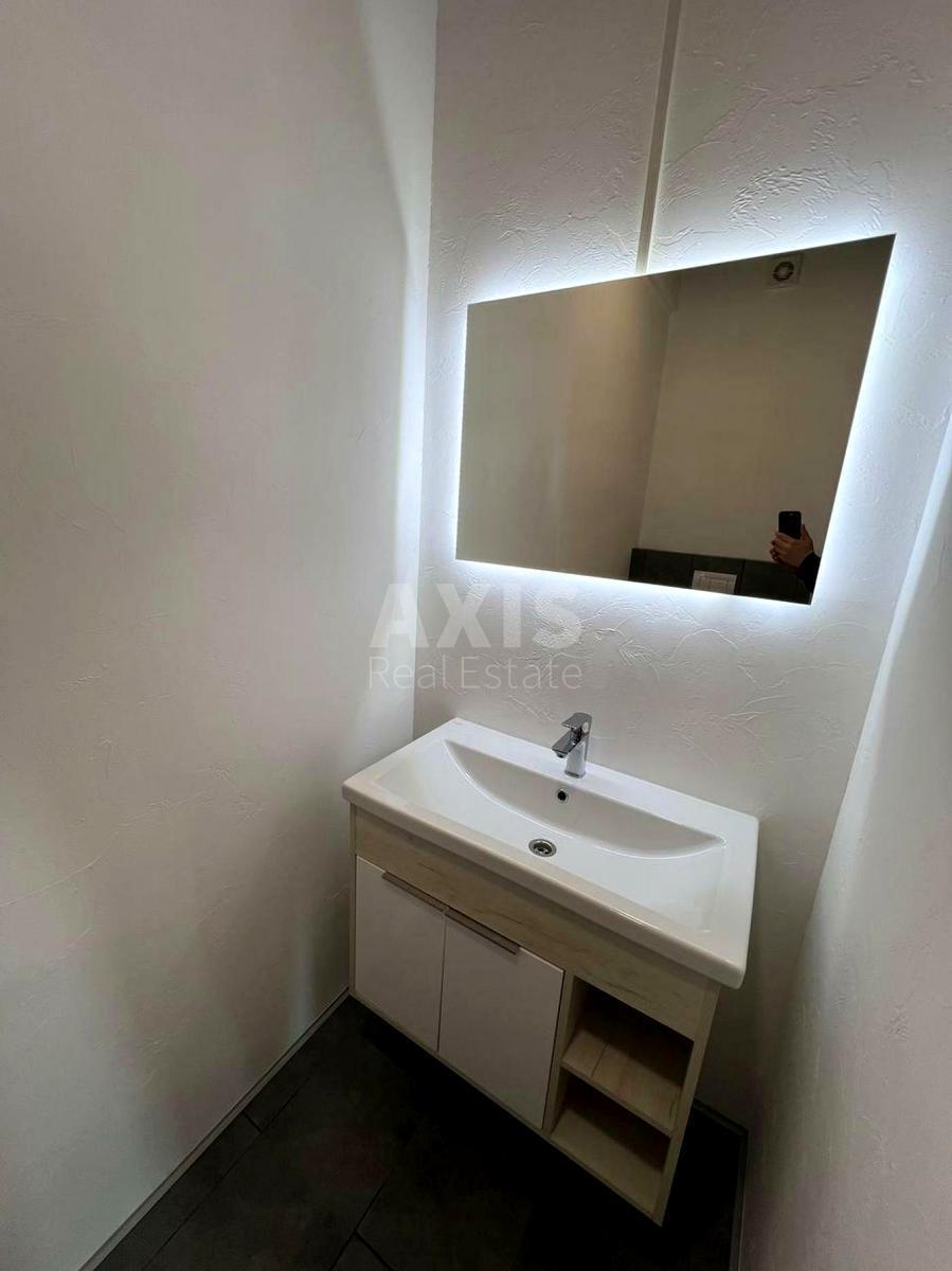 Office pr-t Berestejskij 11, 94m2636457