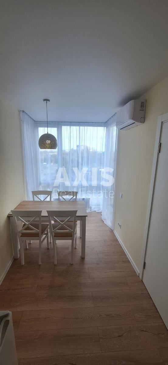 1k apartment vul. Bulahovs'kogo Akademika 20