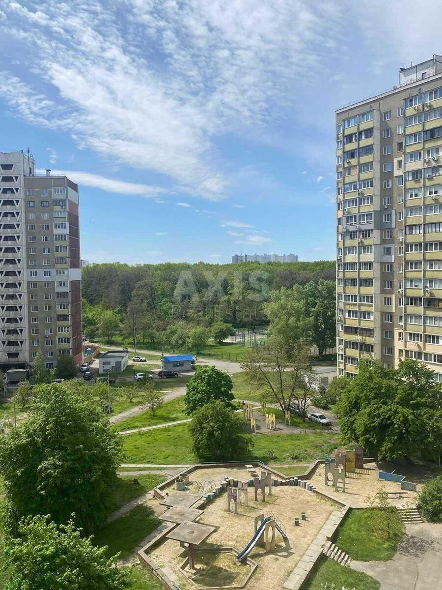3к квартира ул. Заболотного Академика 4011