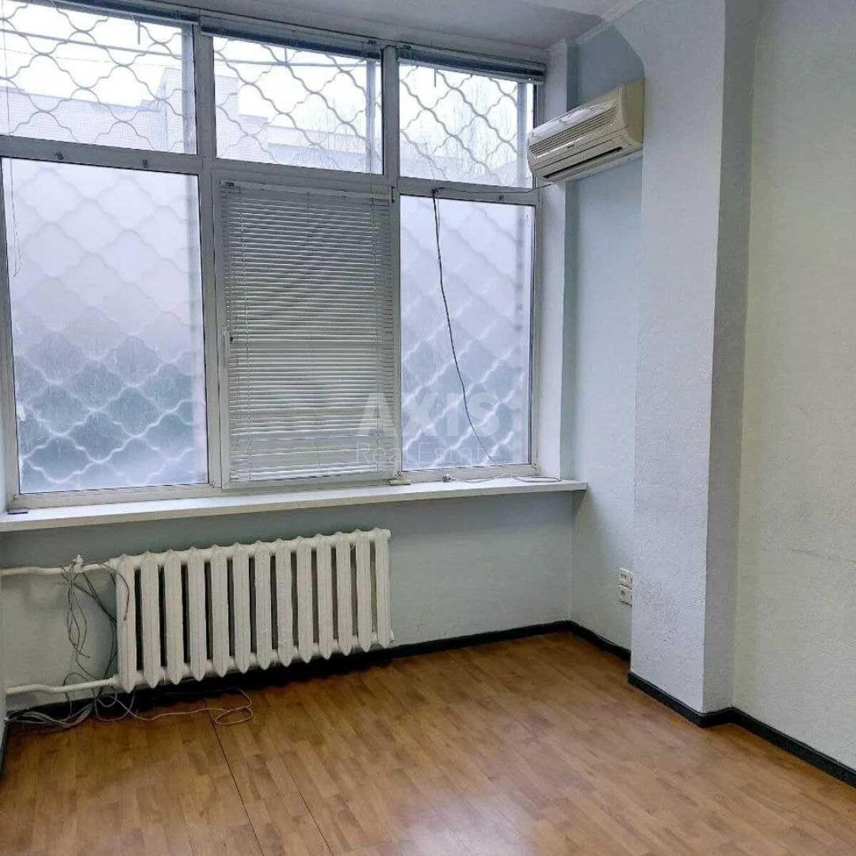 Офис ул. Кутузова 18/7, 52м20