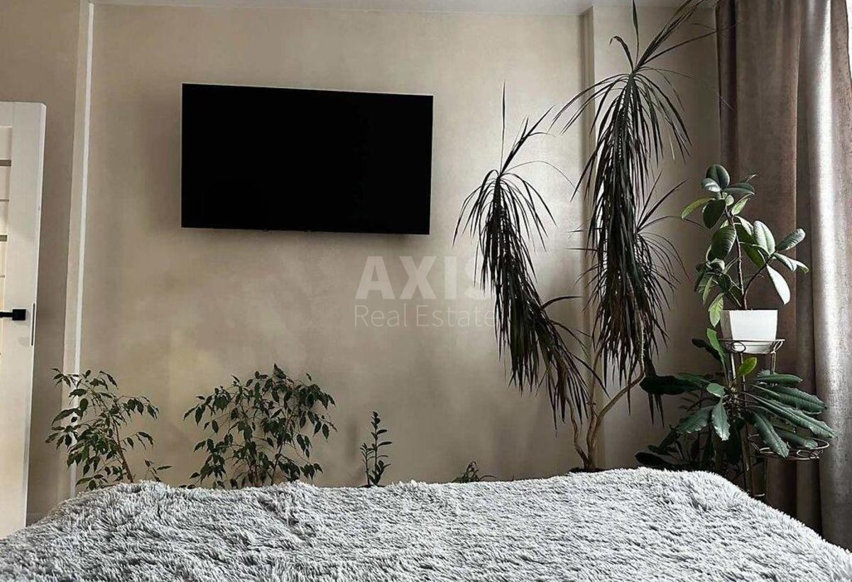 2k apartment vul. Rodyny Kristeriv 205