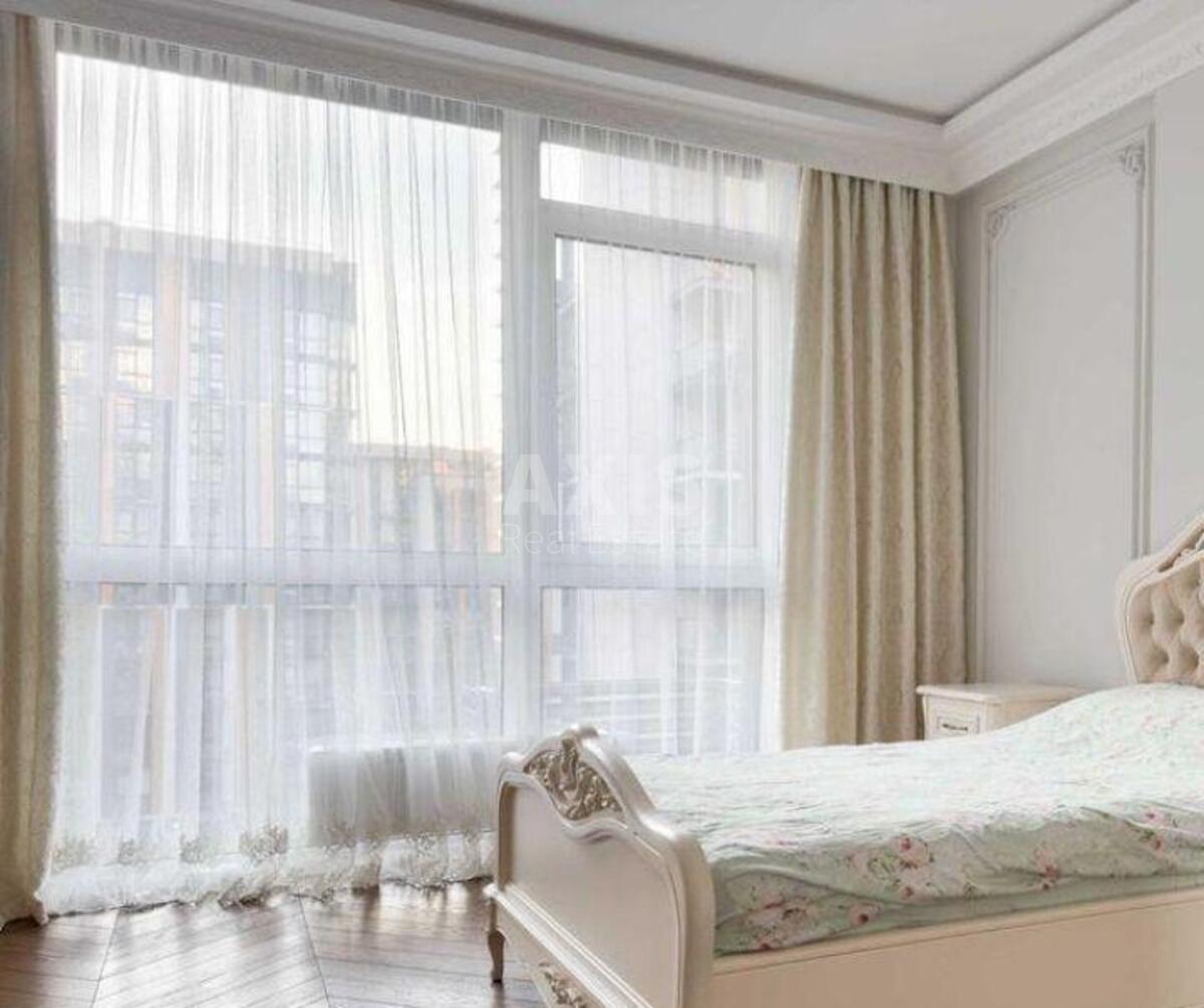 3к квартира ул. Предславинская 572