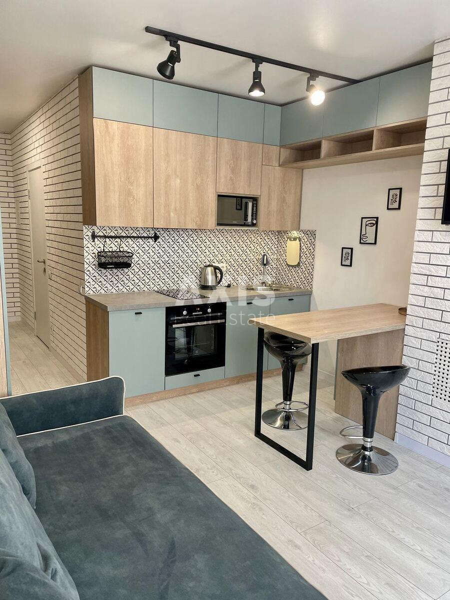 1k apartment vul. Gryshka Myhajla 9