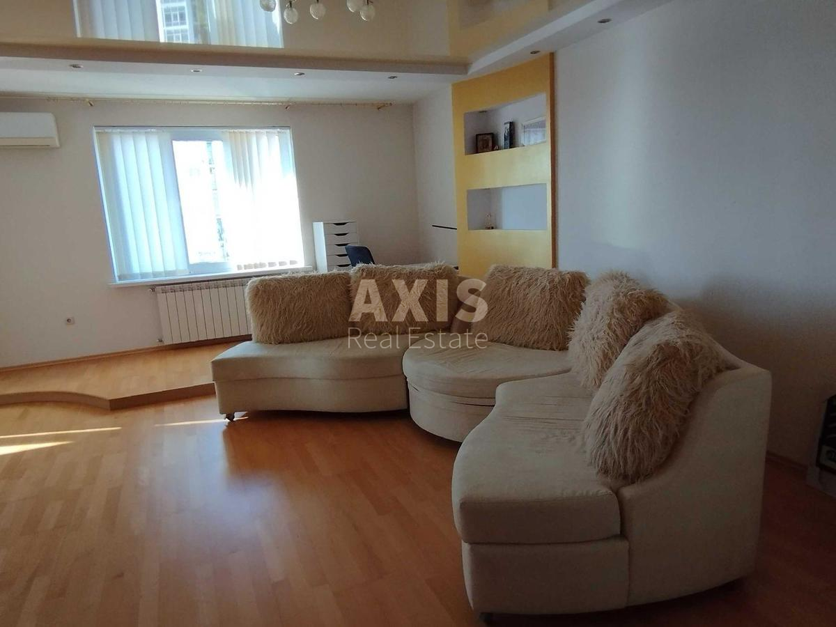4к квартира бул. Дарницкий 8430472
