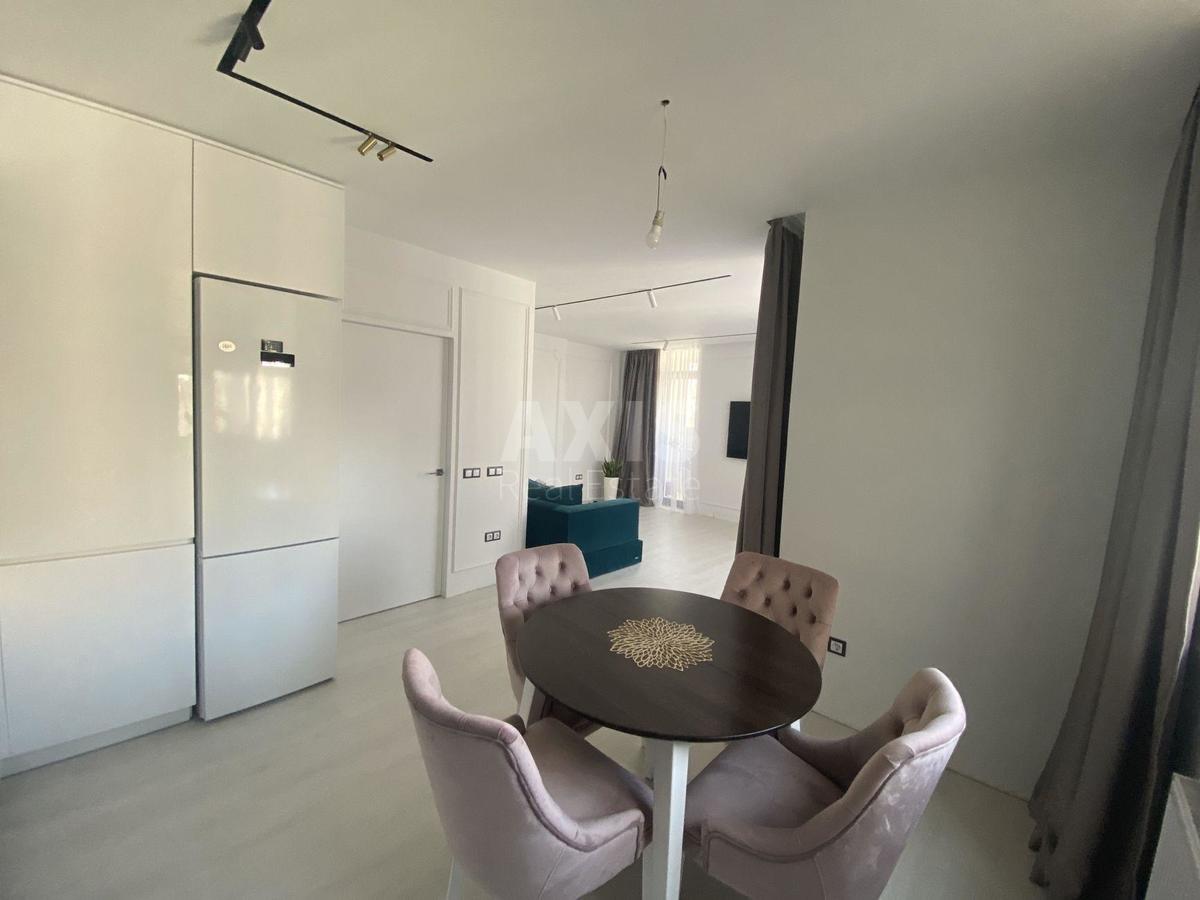 3k apartment vul. Oleny Pchilky 39