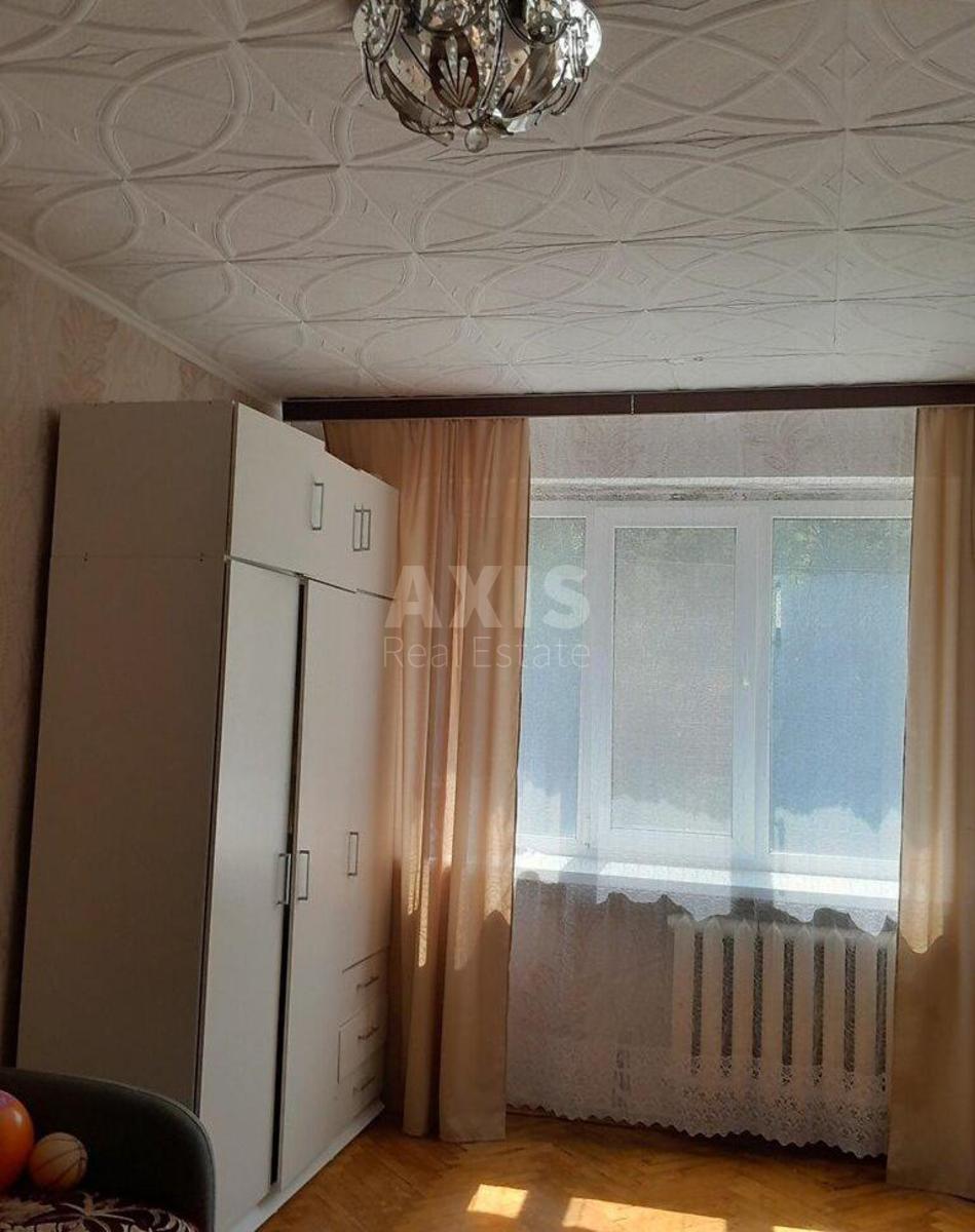 1k apartment vul. Chervonopil's'ka 22