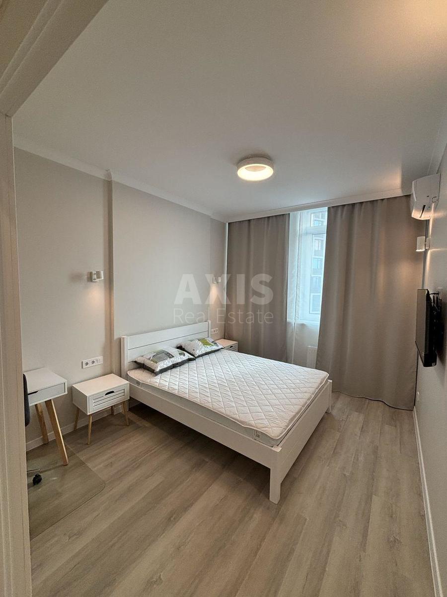 1k apartment pr-t Peremogy 11Б4