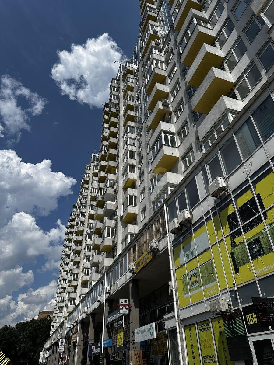 2k apartment vul. Saljutna 2Б