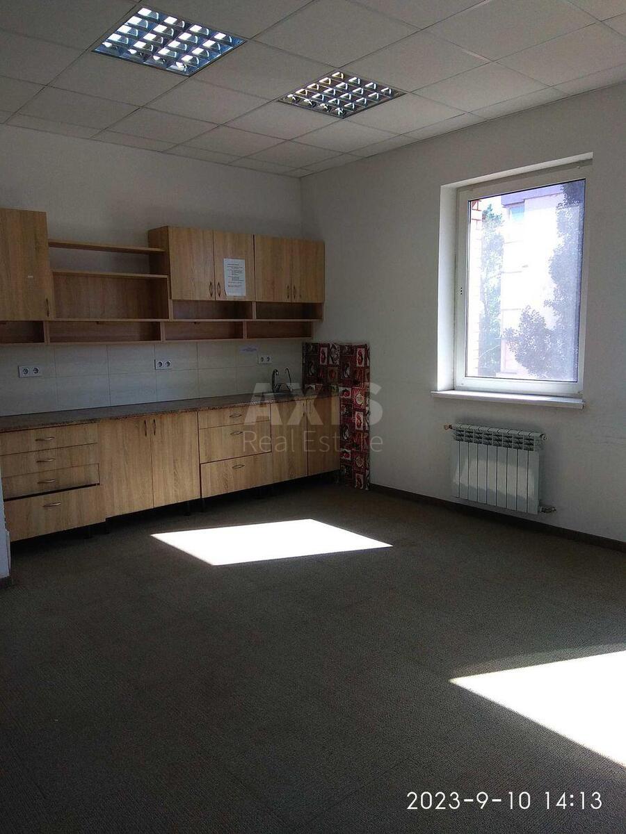 Office vul. Degtjarivs'ka 33, 343m26016712