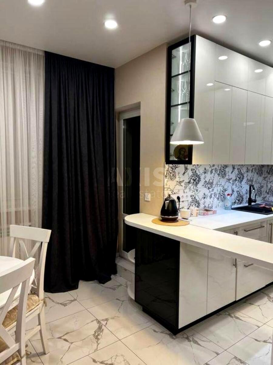 2k apartment vul. Berezova 4161474