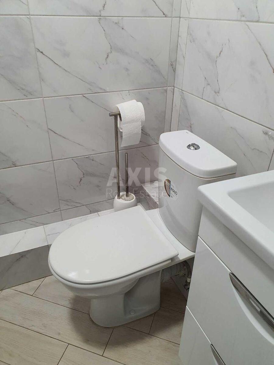 1k apartment vul. Saljutna 2Б570148