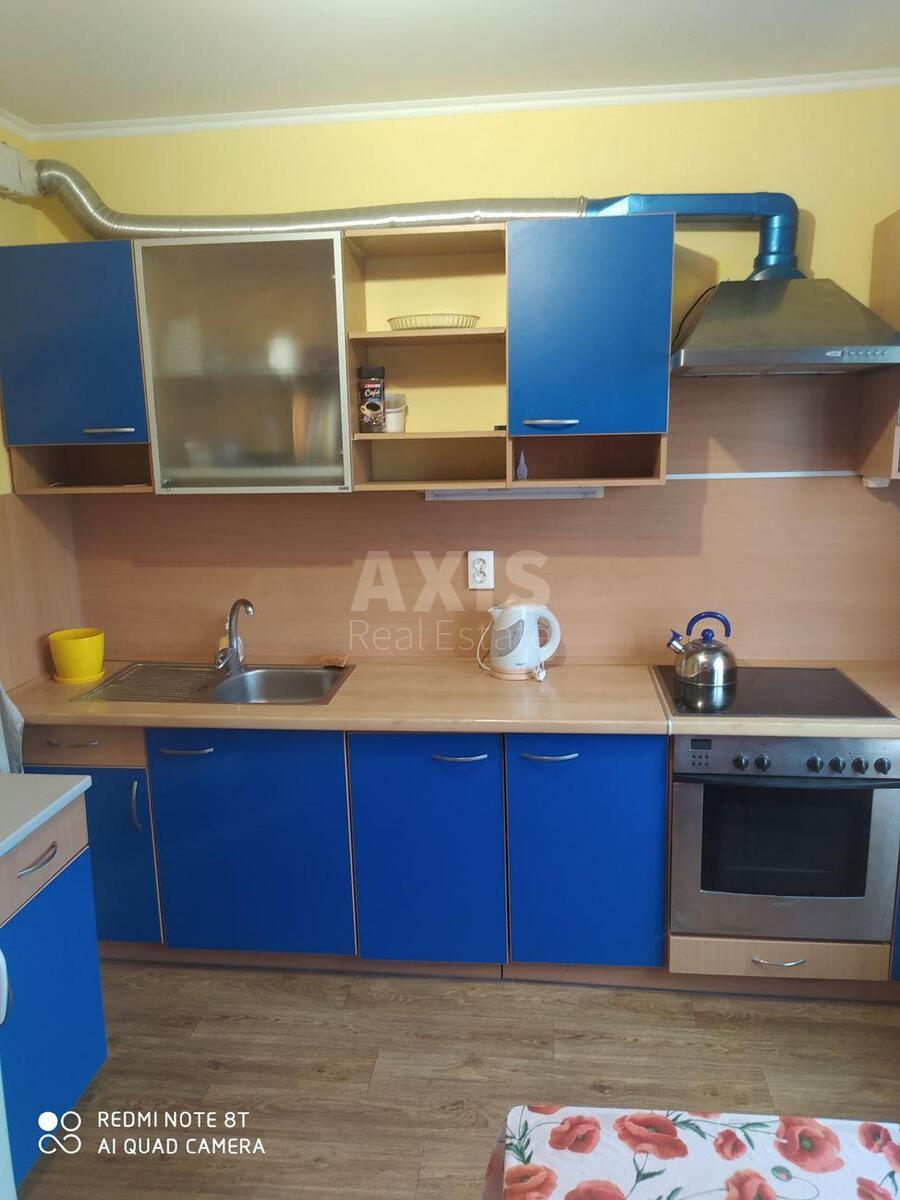 2k apartment vul. Horol's'ka 1А