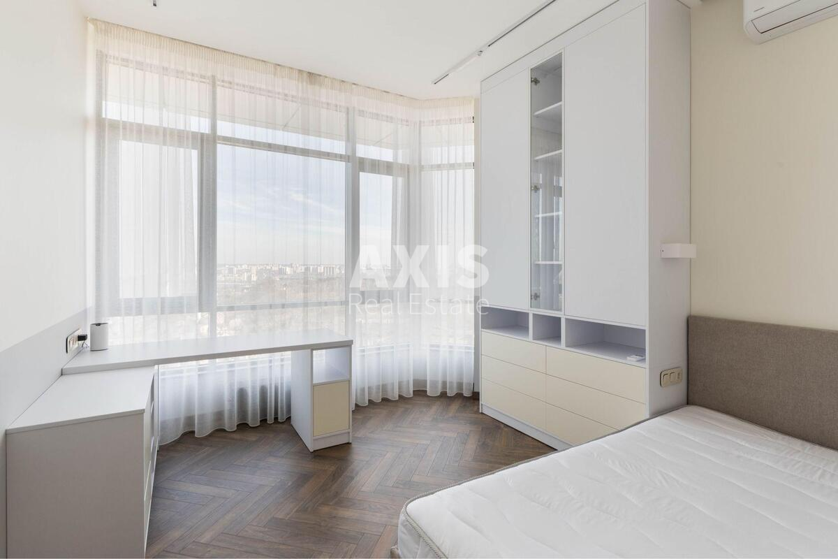 4k apartment vul. Strutyns'kogo Sergija 25812816