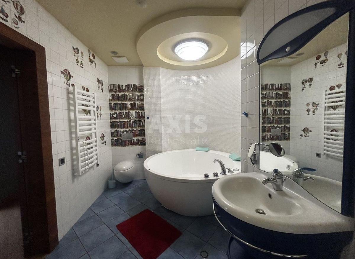 4k apartment vul. Hmel'nyc'kogo Bogdana 4110