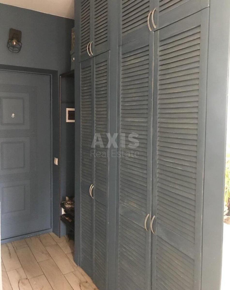 1k apartment vul. Radystiv 243