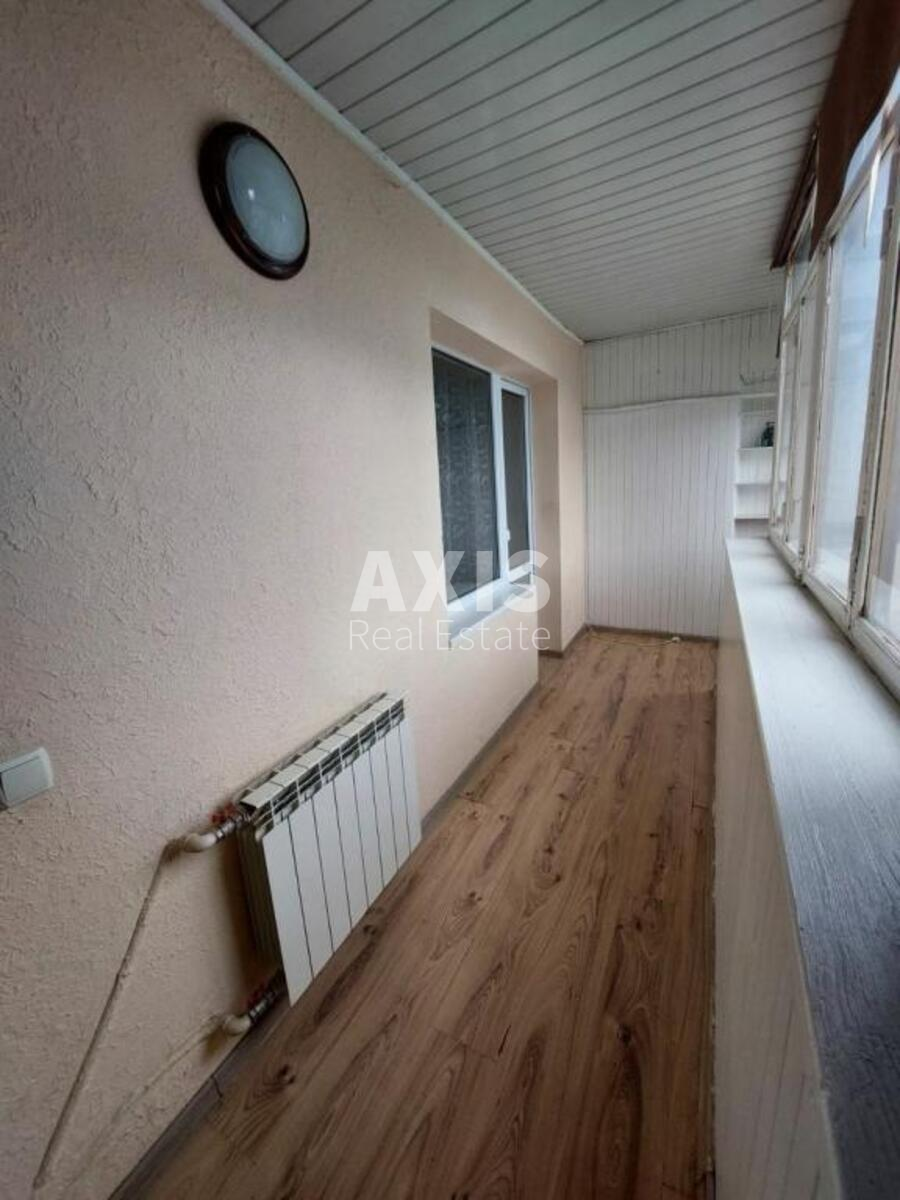 1k apartment vul. Kashtanova 115