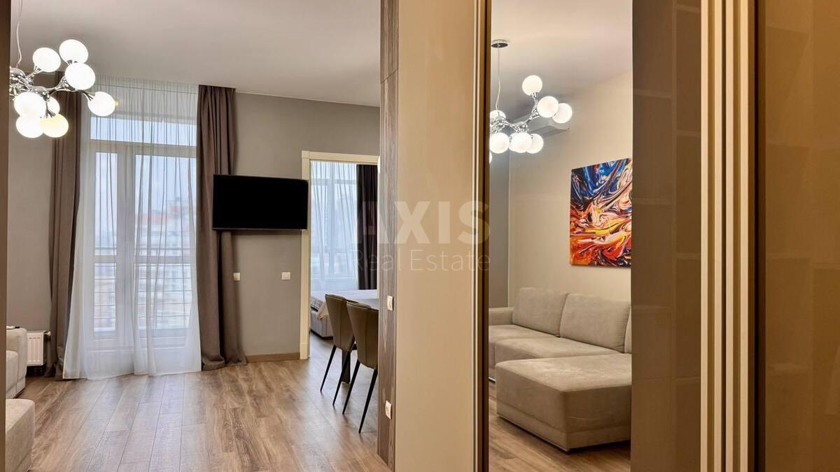 1k apartment vul. Jevgena Konoval'cja 34А