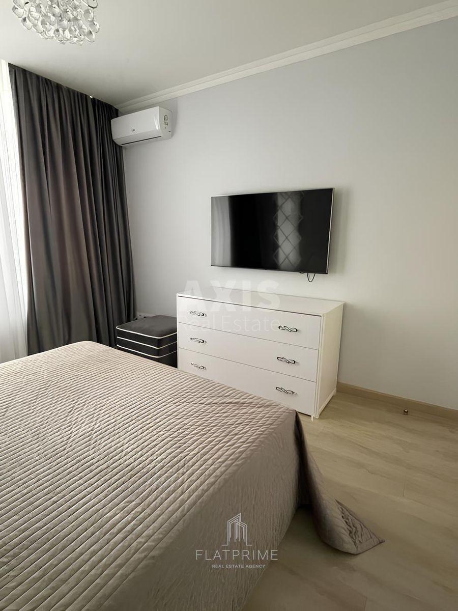 2k apartment vul. Sverstjuka Jevgena 4582772