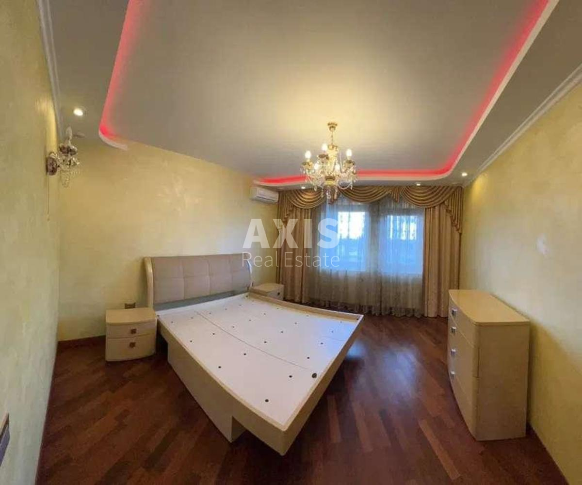 5k apartment vul. Yulia Zdanovska 52/38