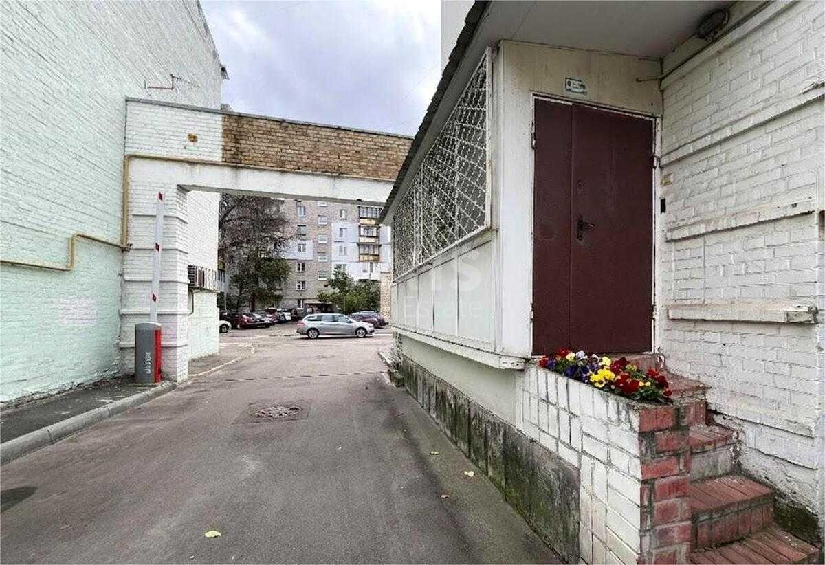 Trade object vul. Obolons'ka 7, 90m26239216