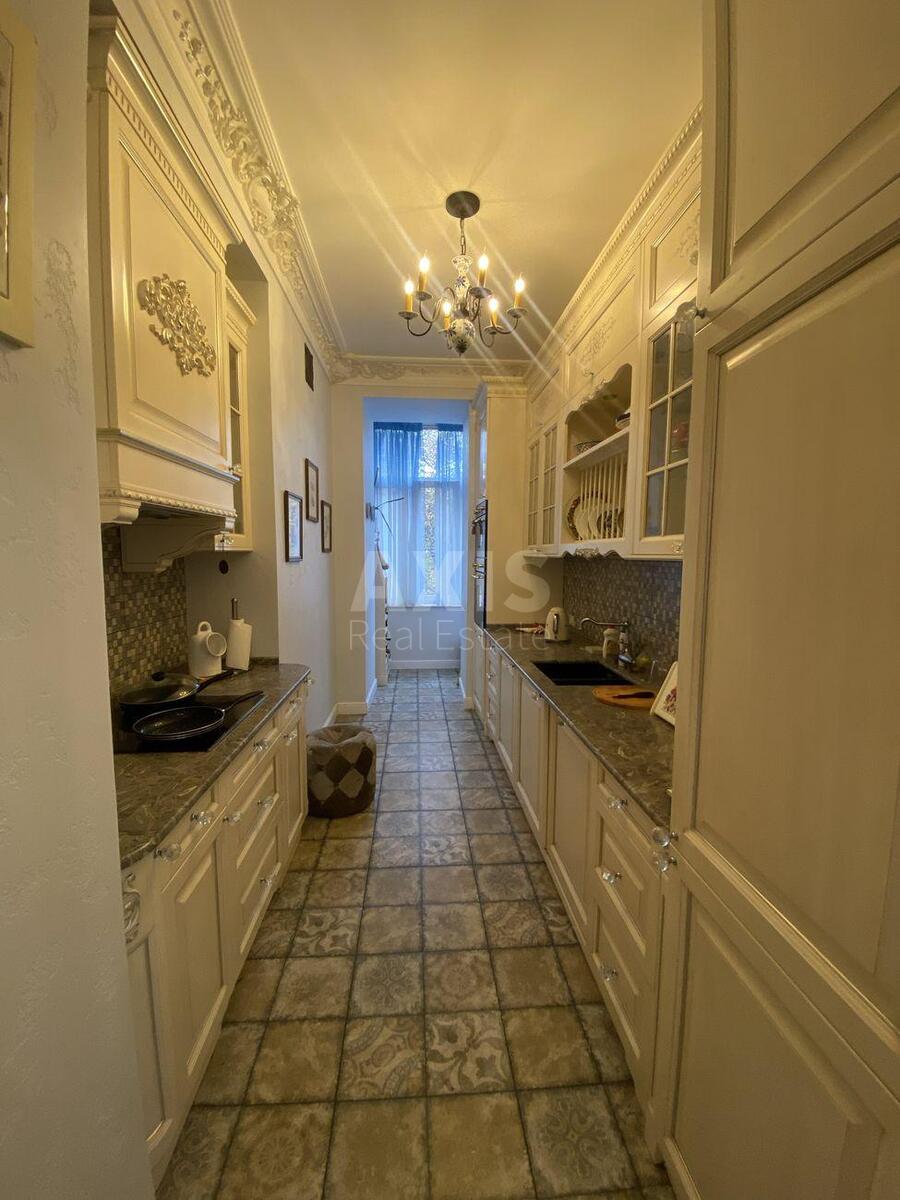 4k apartment vul. Shovkovychna 102