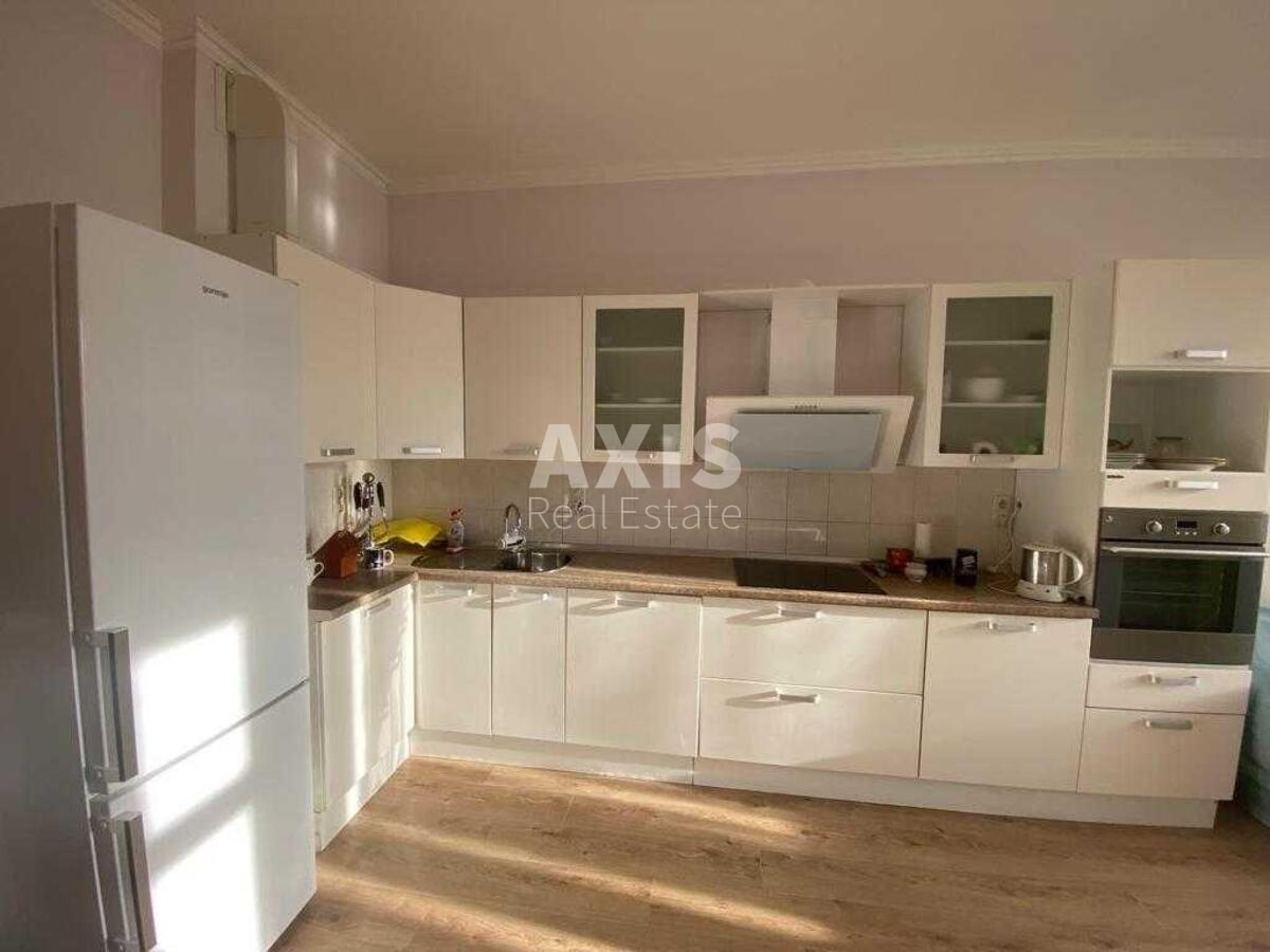2k apartment vul. Jevgena Konoval'cja 32Г