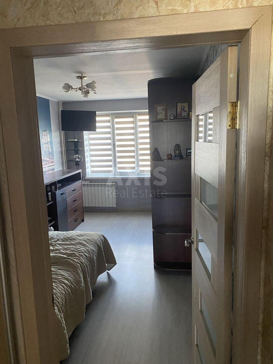 3k apartment pr-t Svobody 306174010