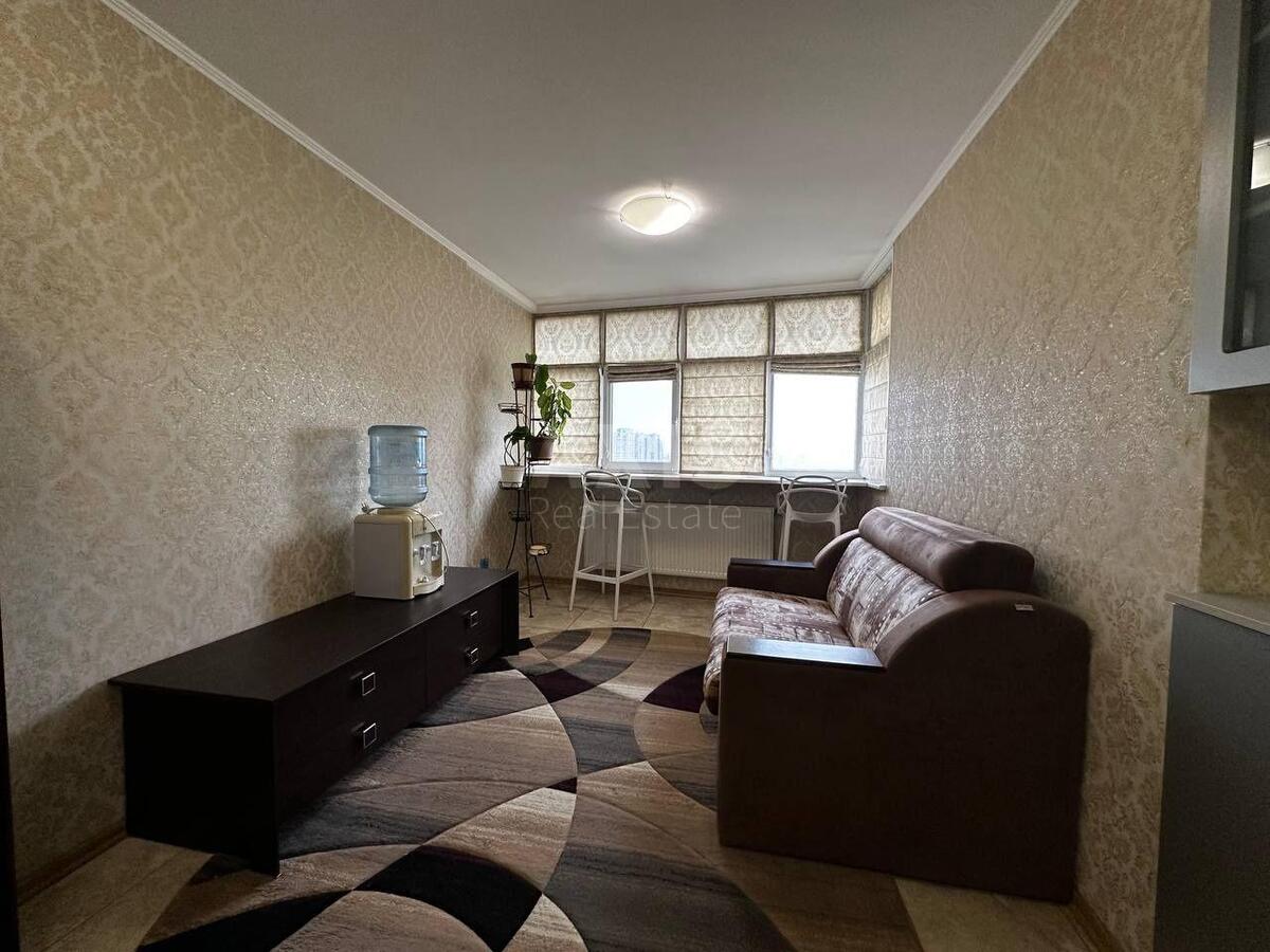 1k apartment pr-t Lobanovs'kogo 4А1