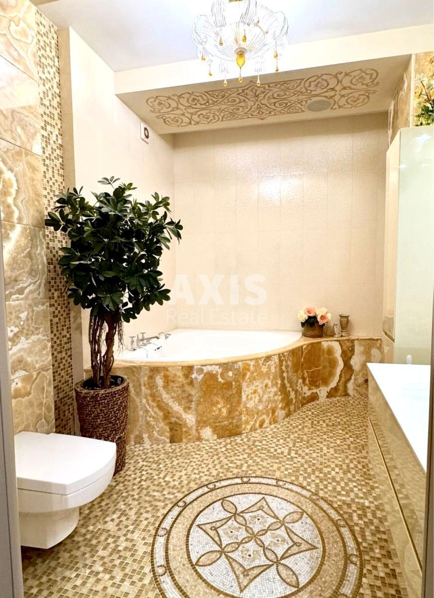 3k apartment vul. Mel'nykova 18Б6161011