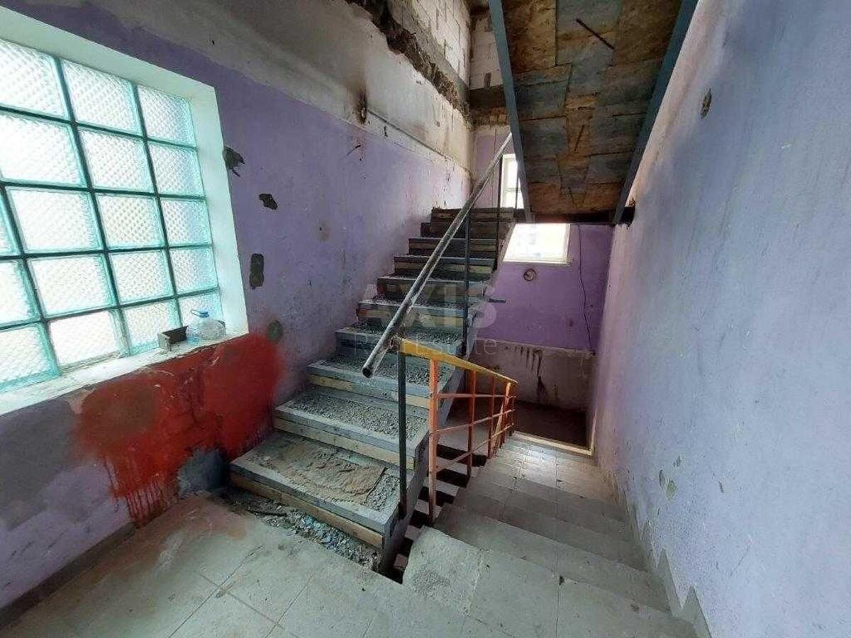 Объект сервиса ул. Гулака Николая 4, 437м2620915