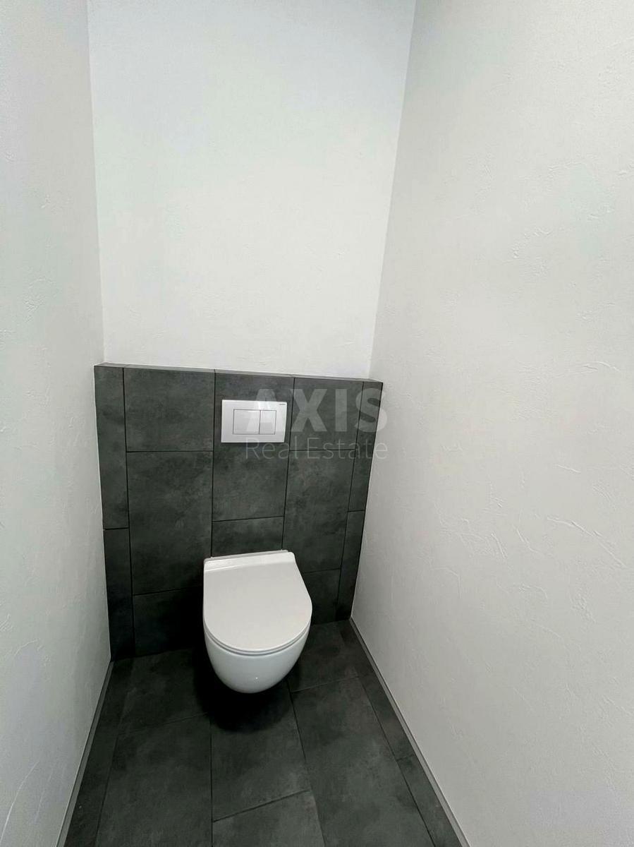 Office pr-t Berestejskij 11, 94m2636458