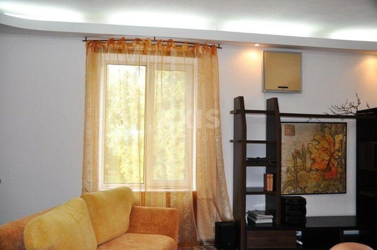 2k apartment vul. Grushevs'kogo Myhajla 28/25