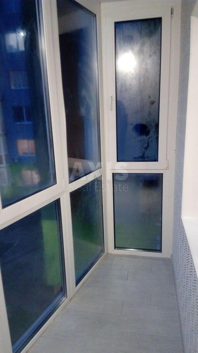 1k apartment vul. Petra Kalnyshevs'kogo 146