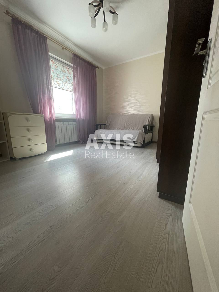 2к квартира ул. Чавдар Елизаветы 143