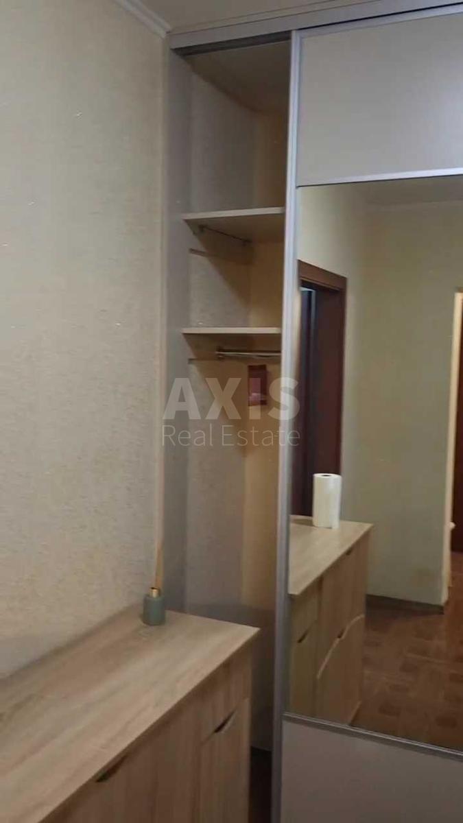 1k apartment pr-t Glushkova Akademika 9Б9
