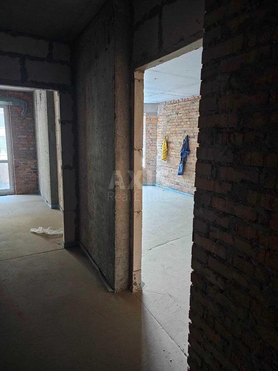 Office vul. Zlatoustivs'ka 25, 50m21