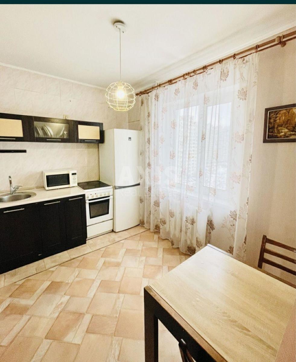 3k apartment vul. Dragomanova 5