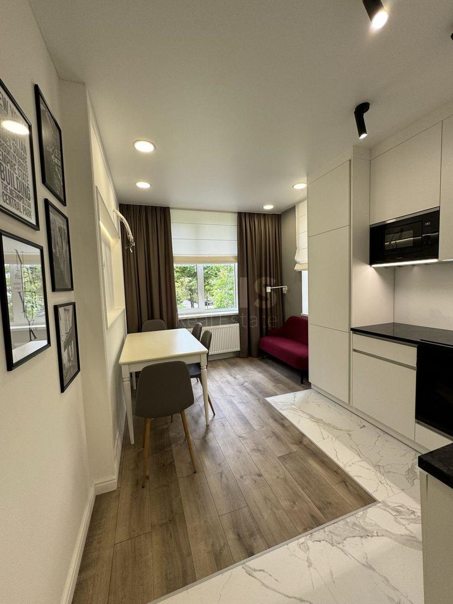 2k apartment bul. Verhovnoi' Rady 14Б