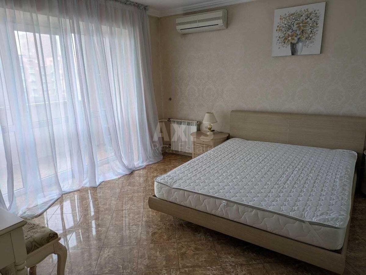 2k apartment vul. Antonovycha 1655