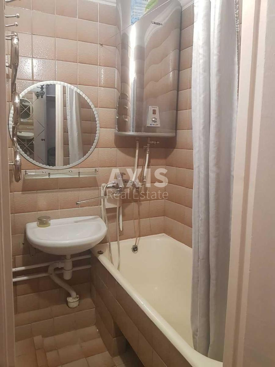 1k apartment vul. Serafymovycha 5394617