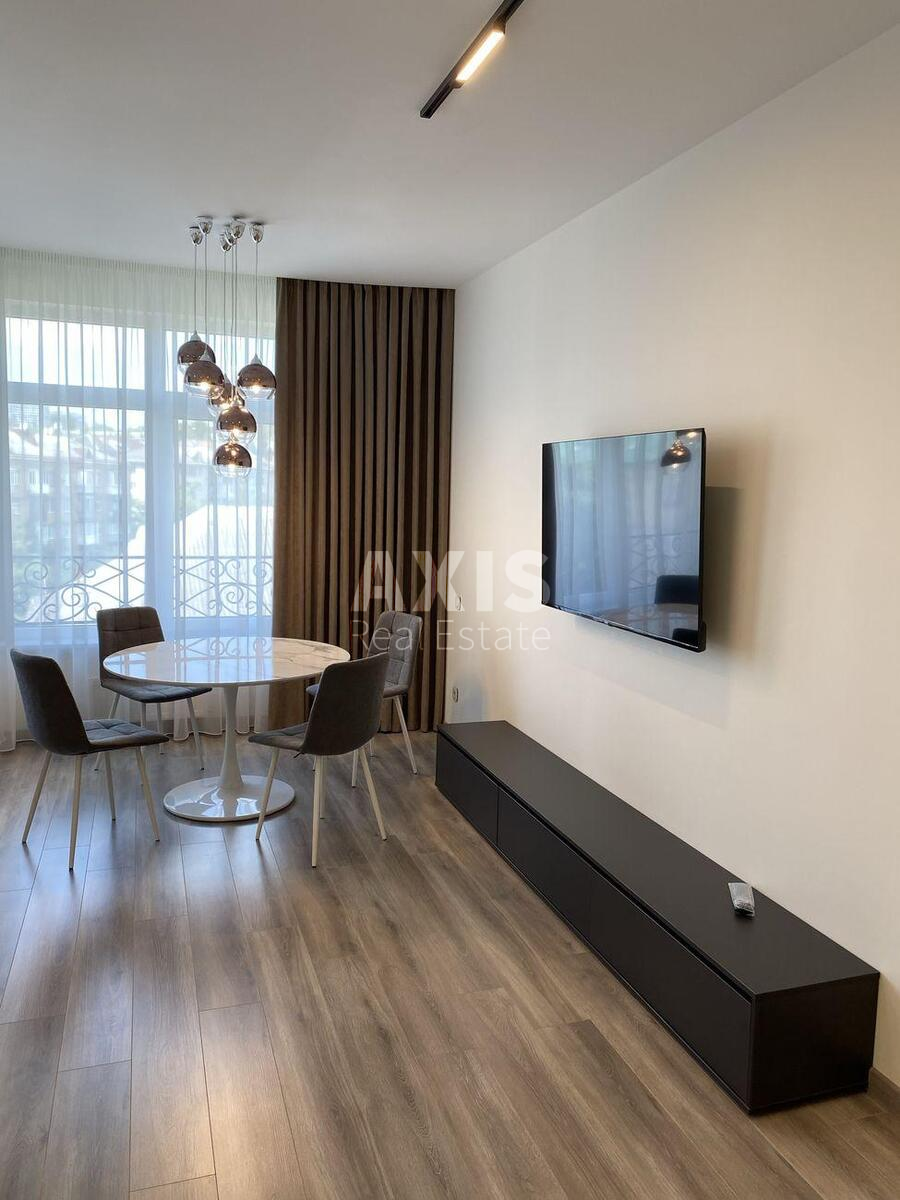 3k apartment vul. Kikvidze 171