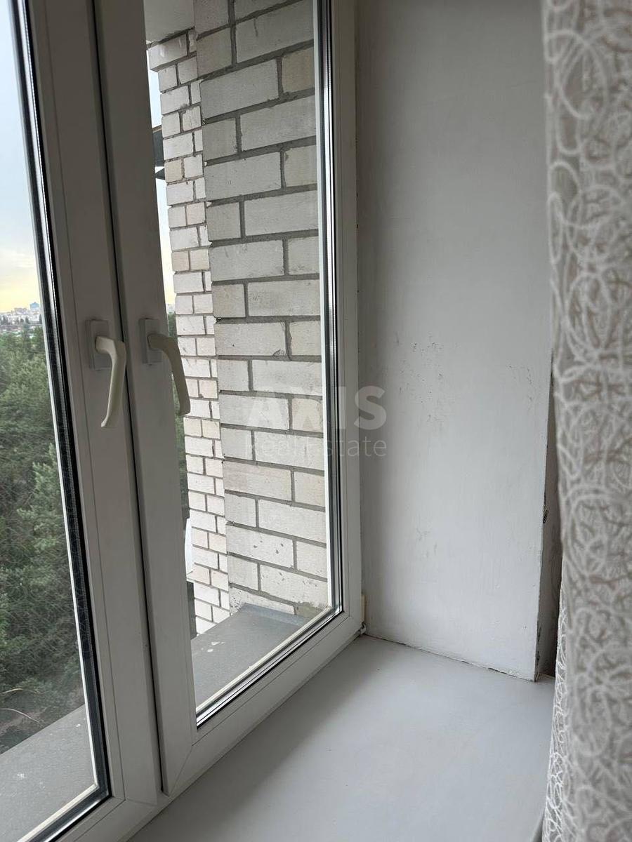2k apartment vul. Alma-Atyns'ka 397