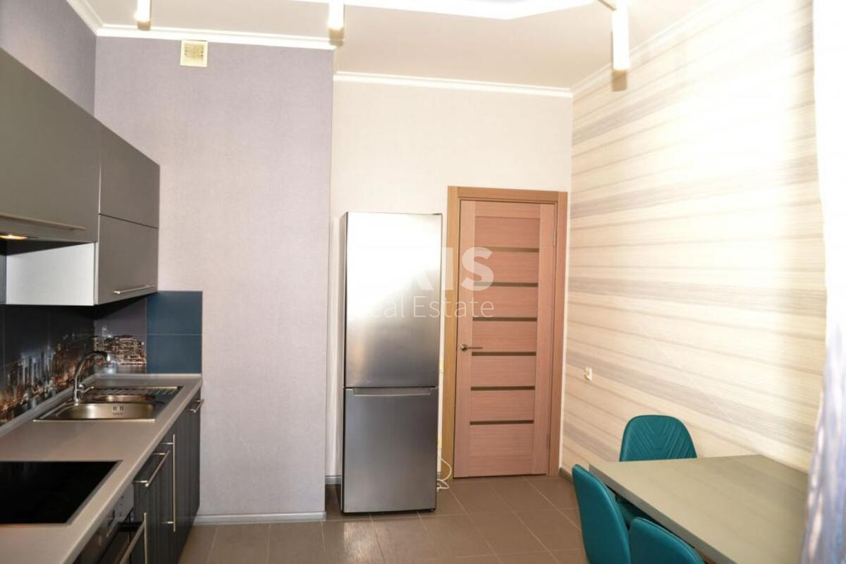 1k apartment vul. Dragomyrova Myhajla 200