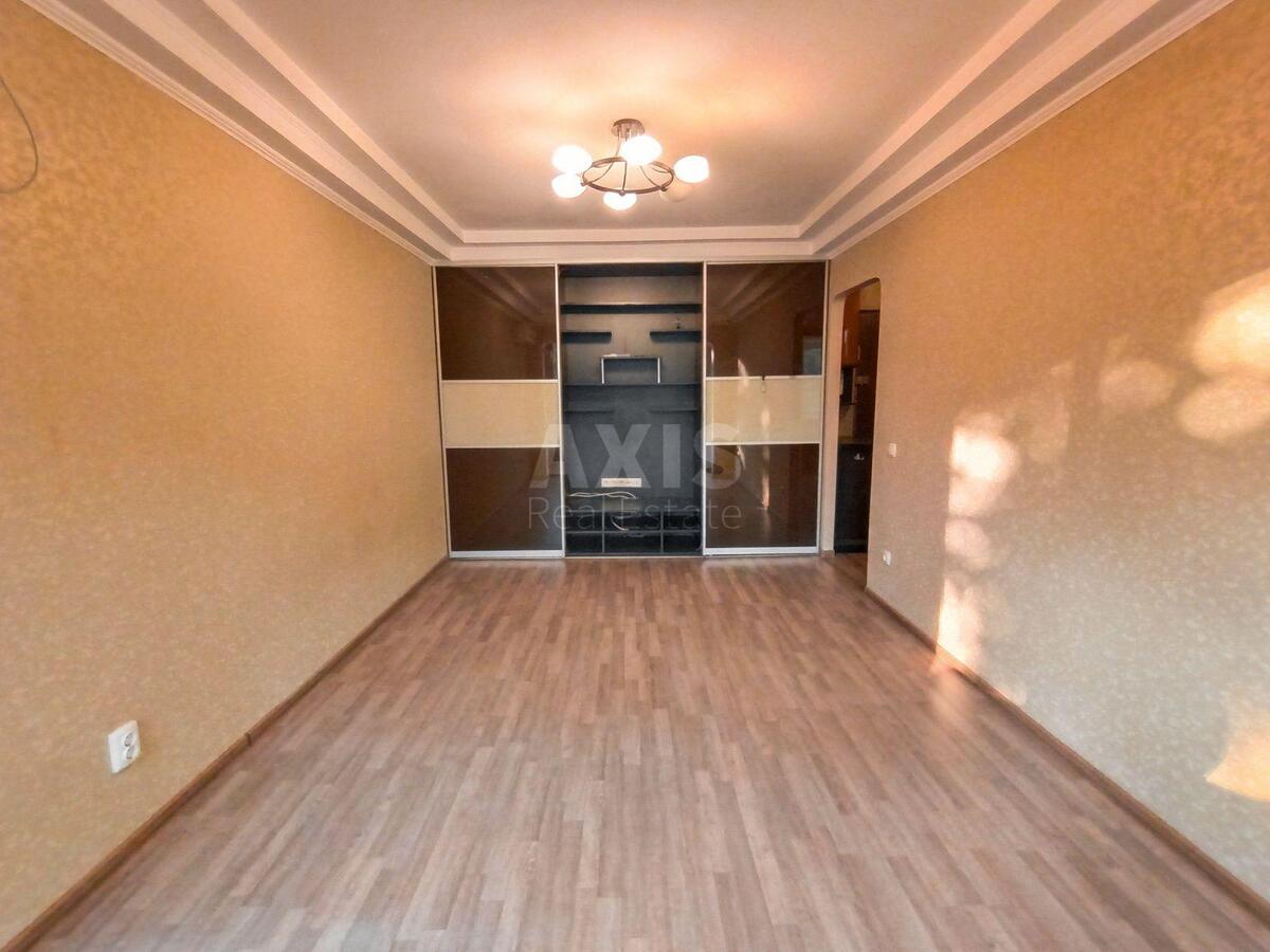 1к квартира бул. Дружбы Народов 3А600821
