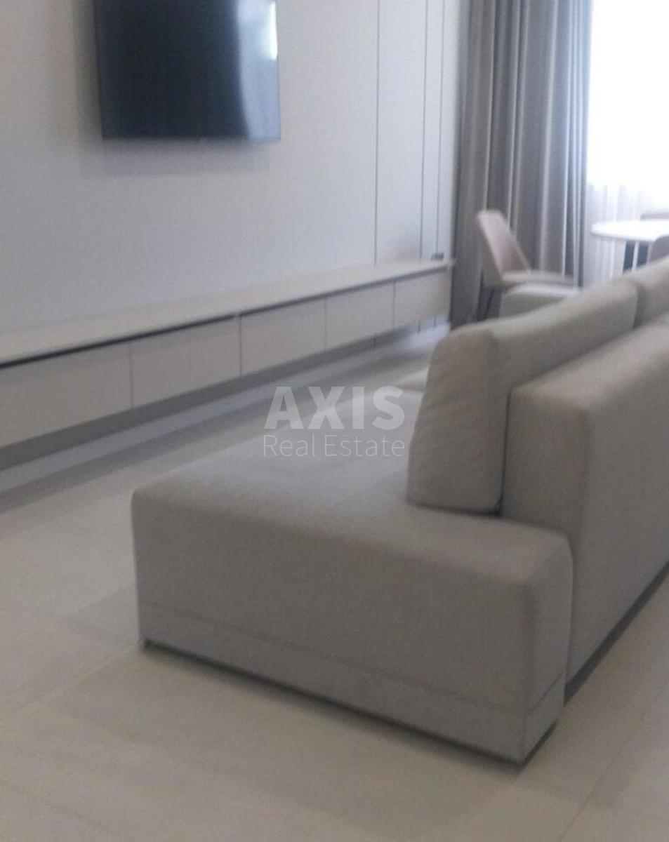 2k apartment vul. Dragomyrova Myhajla 14А4