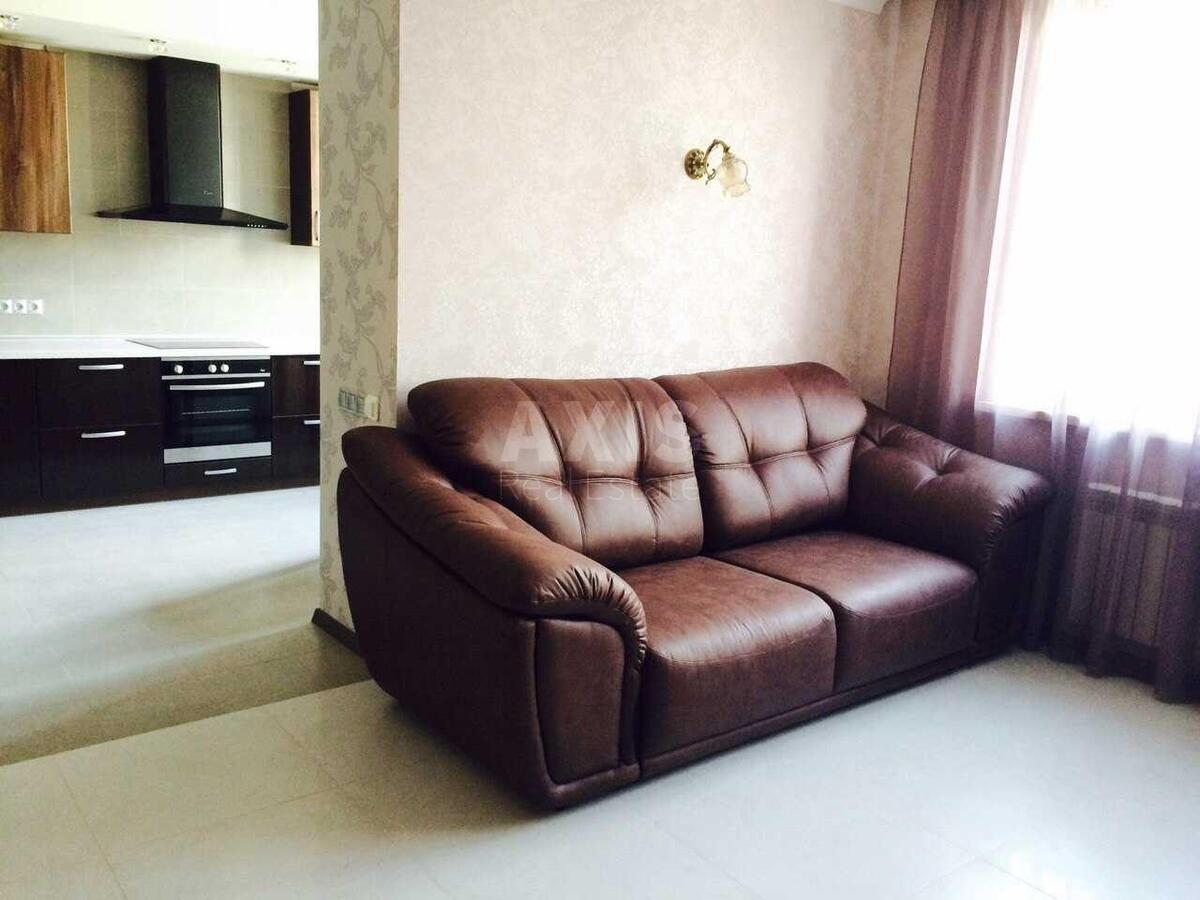 3k apartment vul. Knjazhyj Zaton 214