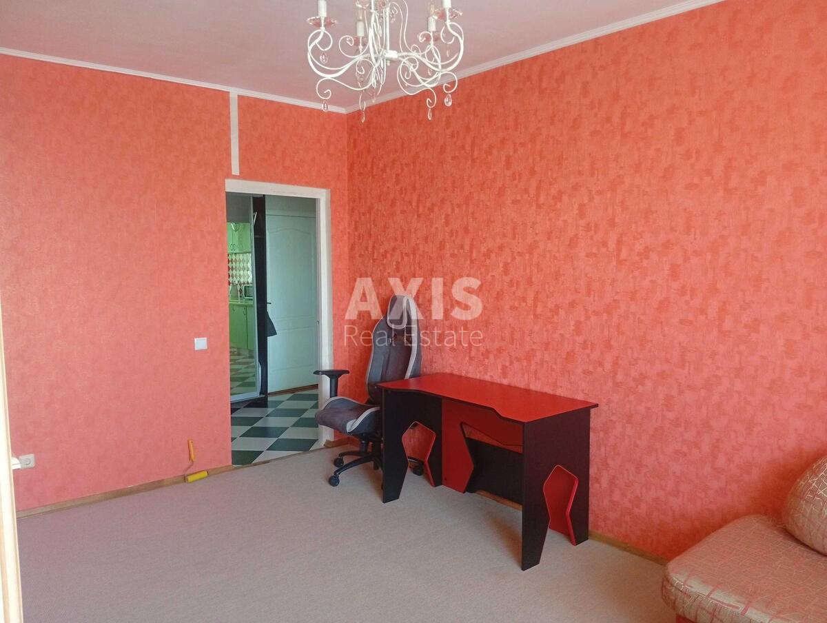 1k apartment vul. Kondratjuka Jurija 7560025